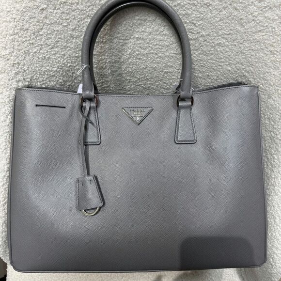 Prada Saffiano Lux large Tote Color Grey - Picture 1 of 12